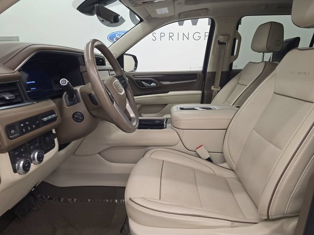 Used 2022 GMC Yukon XL Denali w/ Denali Ultimate Package AWD/4WD image 26