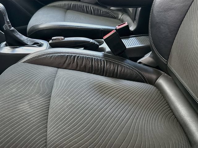 Used 2014 Buick Encore FWD image 18