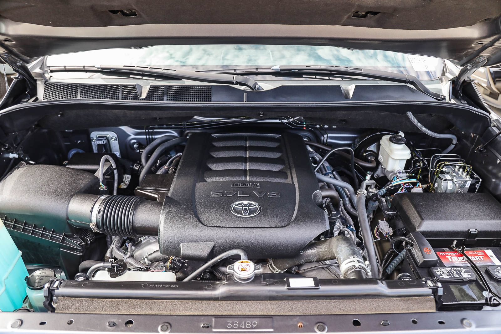 Certified 2018 Toyota Tundra SR5 w/ SR5 Upgrade Package RWD image 26