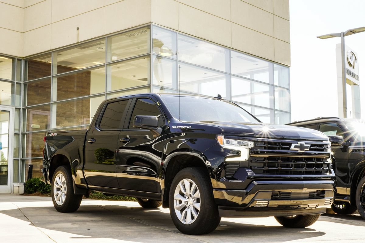 Used 2024 Chevrolet Silverado 1500 RST w/ All Star Edition Plus AWD/4WD image 4