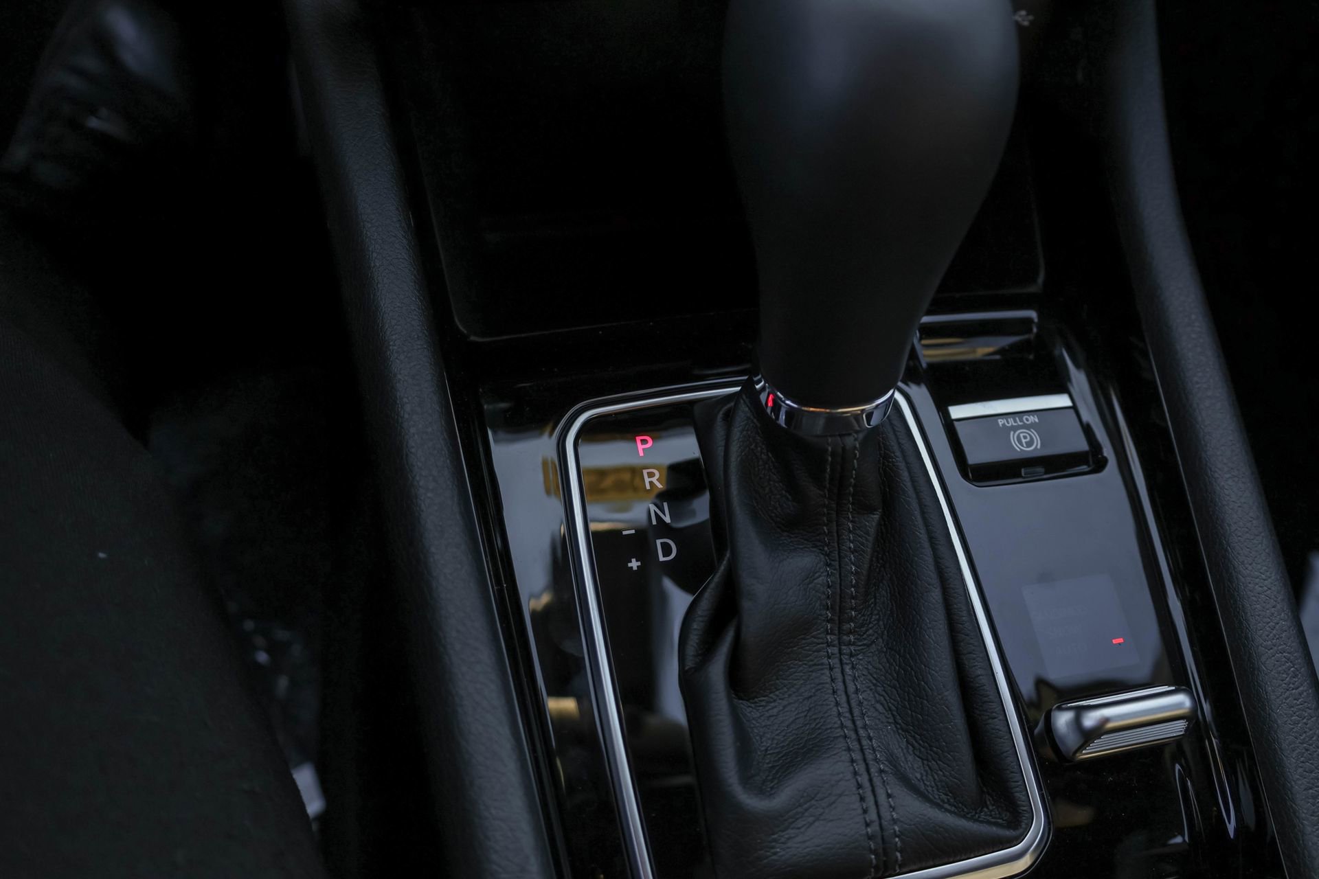 New 2026 Jeep Compass Latitude image 19