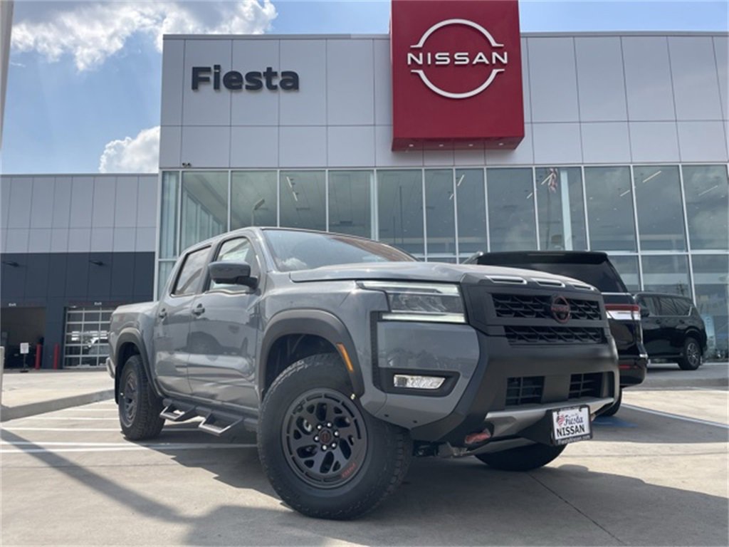 New 2025 Nissan Frontier PRO-4X w/ Pro Premium Package