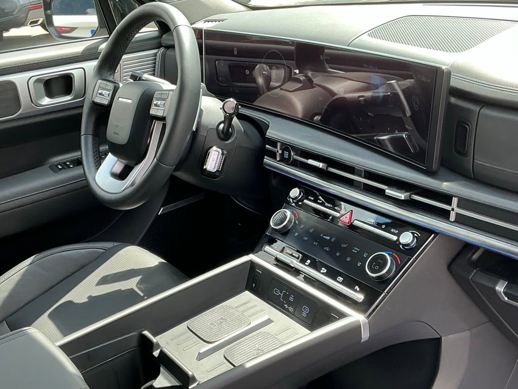 Used 2026 Hyundai Santa Fe Limited image 13