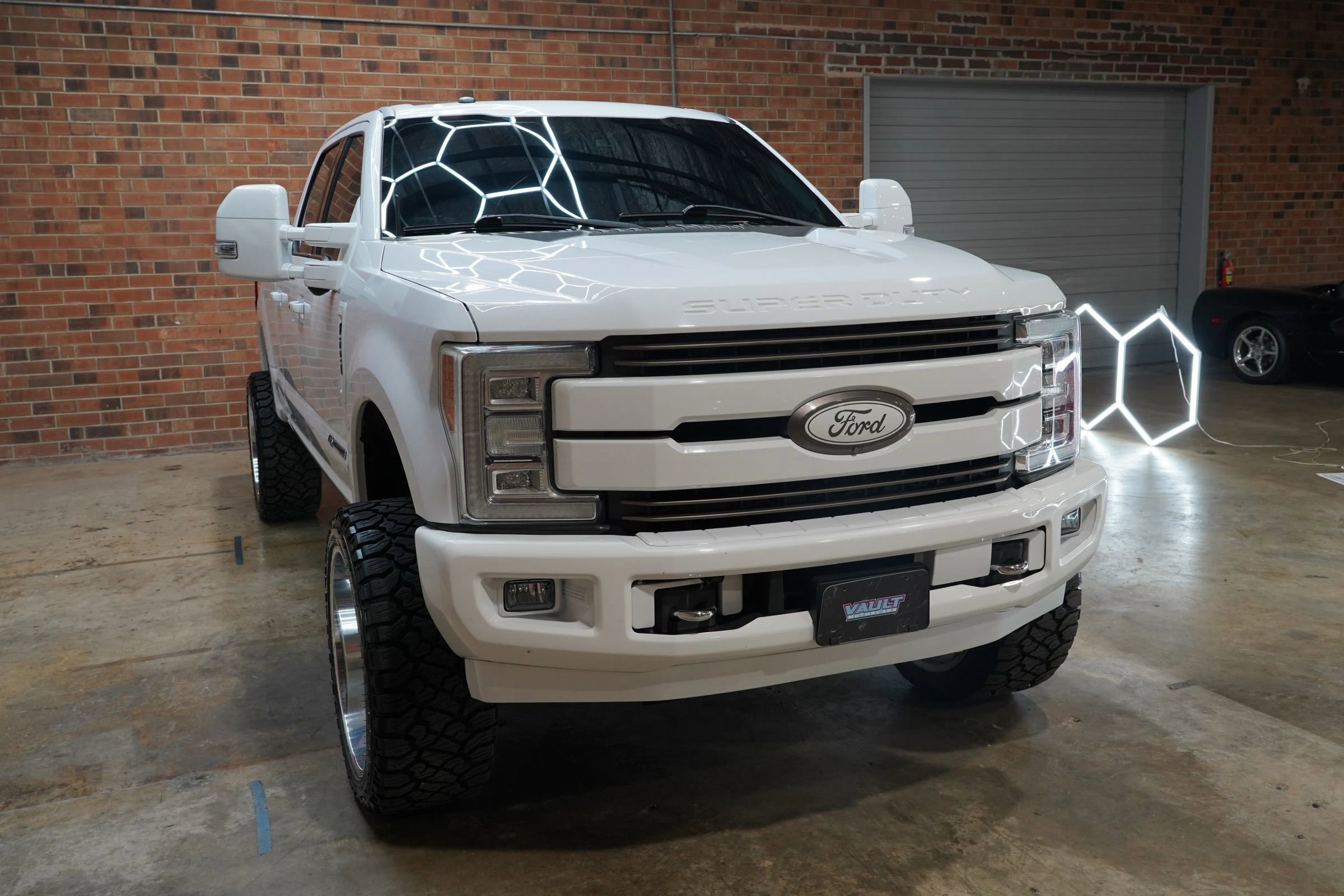 Used 2017 Ford F250 King Ranch w/ King Ranch Ultimate Package image 4