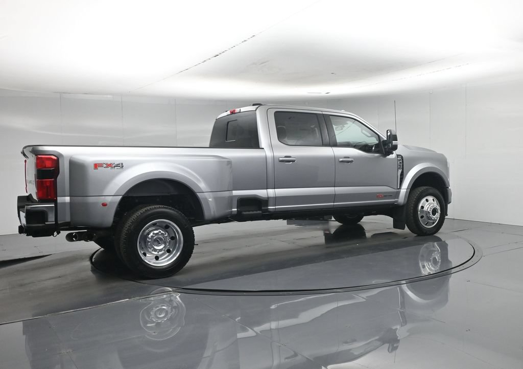 New 2027 Ford F450 Lariat w/ Lariat Ultimate Package AWD/4WD image 30