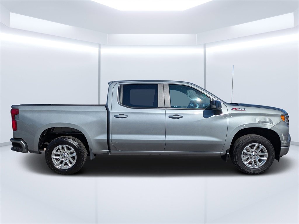 Used 2024 Chevrolet Silverado 1500 RST w/ Z71 Off-Road Package image 32