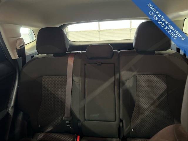Used 2023 Kia Sportage LX image 22