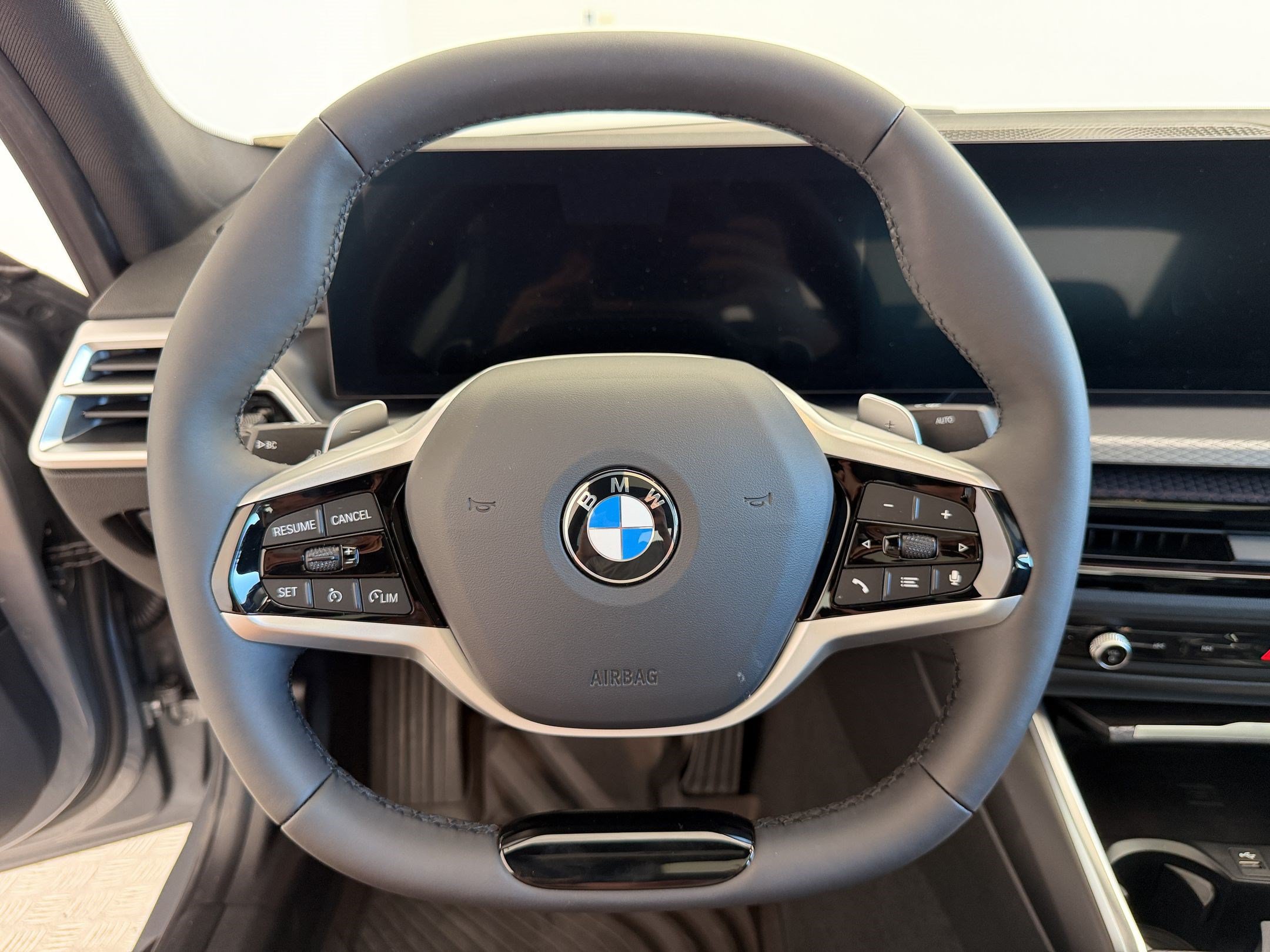New 2026 BMW 330i xDrive Sedan w/ Convenience Package AWD/4WD image 11