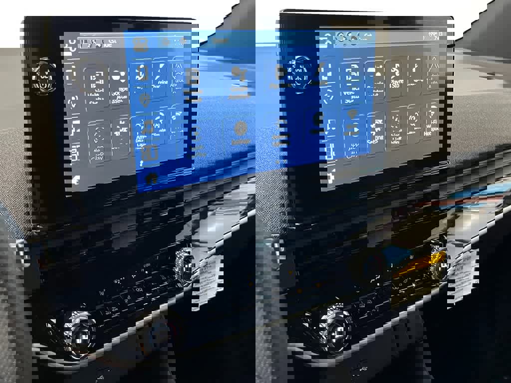 New 2025 Honda Prologue EX image 21