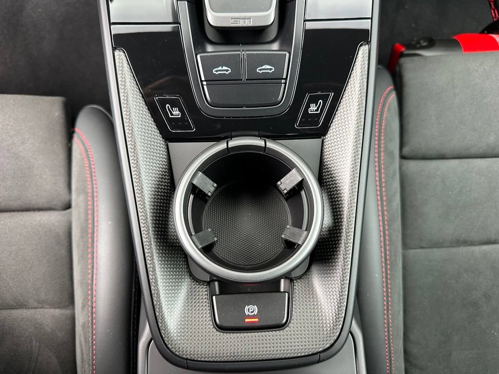 Certified 2026 Porsche 911 Targa 4 GTS AWD/4WD image 33