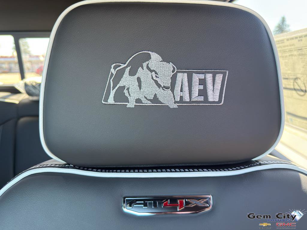 New 2026 GMC Sierra 2500 AT4X w/ AT4X AEV Edition AWD/4WD image 31