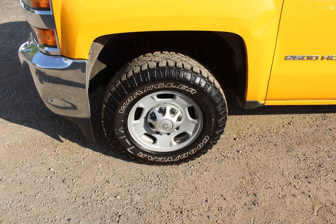 Used 2015 Chevrolet Silverado 2500 W/T AWD/4WD image 24