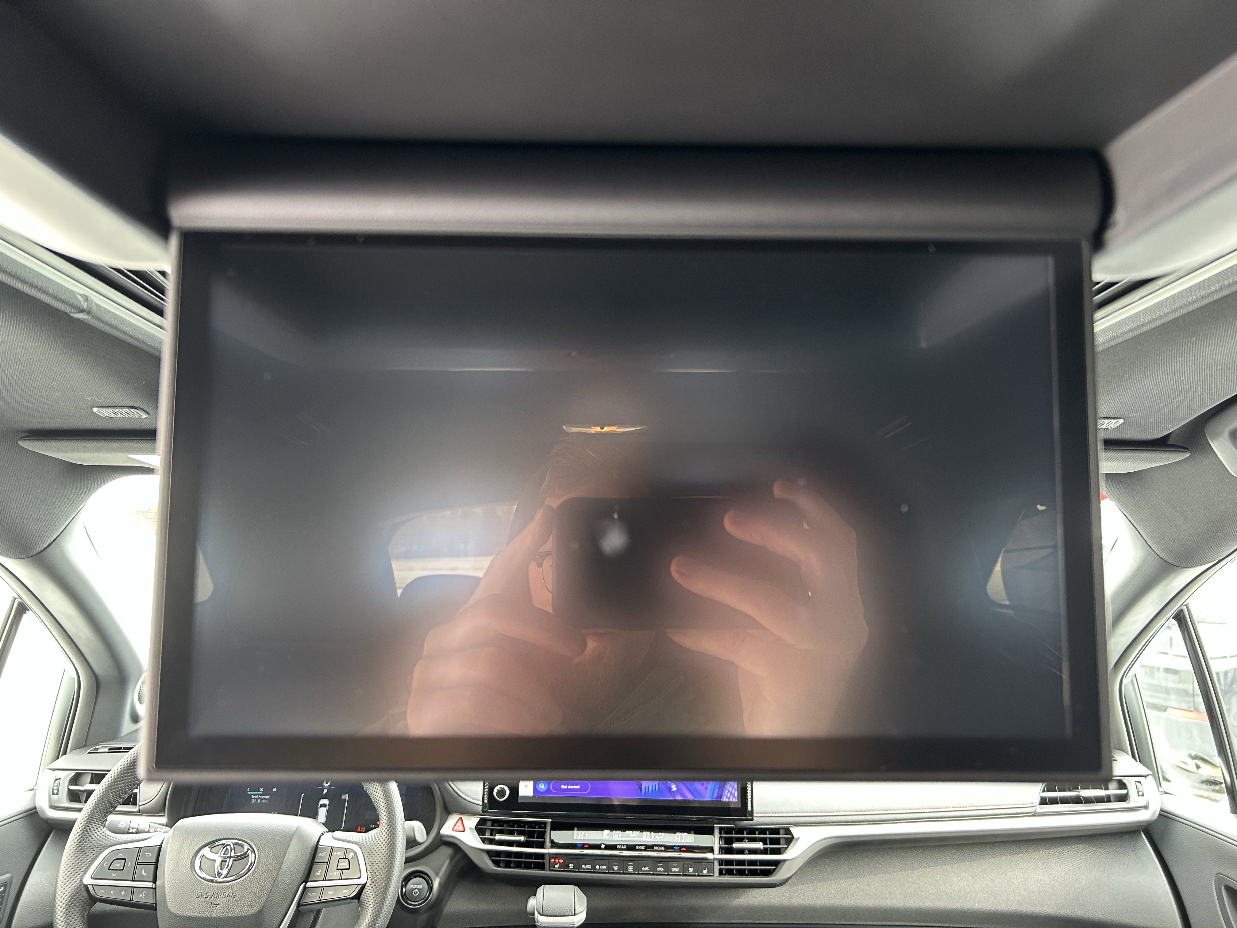 Used 2025 Toyota Sienna Limited image 21