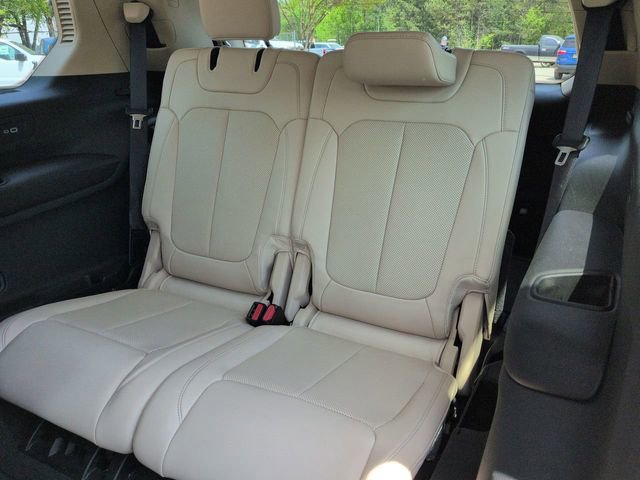 Used 2021 Jeep Grand Cherokee L Limited w/ Luxury Tech Group II image 13