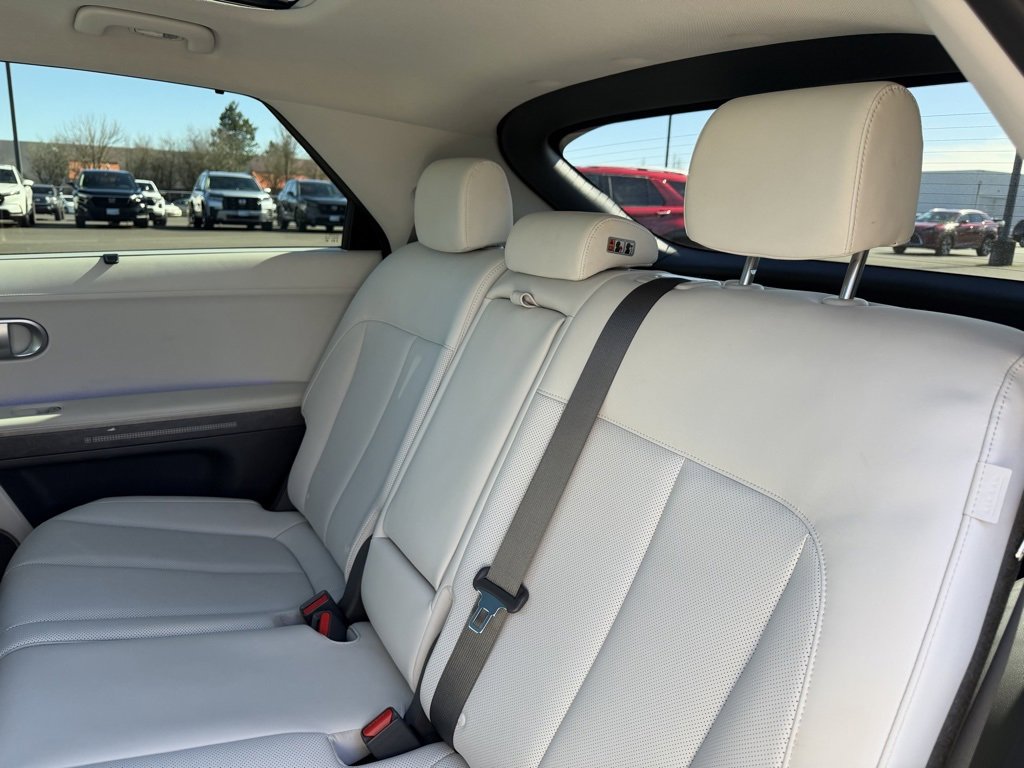Used 2024 Hyundai Ioniq 5 Limited image 32