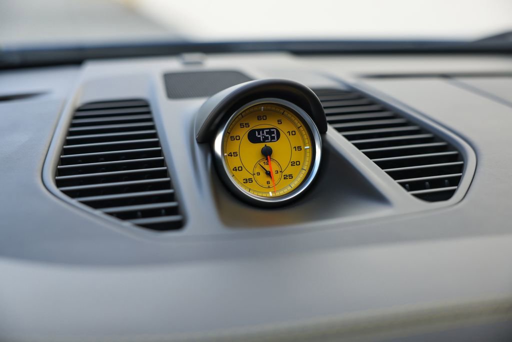 Used 2017 Porsche 911 Turbo S image 37