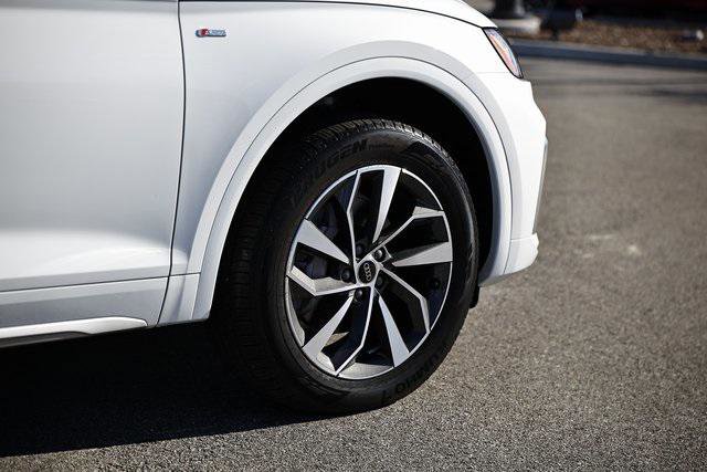 Certified 2025 Audi Q5 2.0T Premium Plus w/ Premium Plus Package image 5