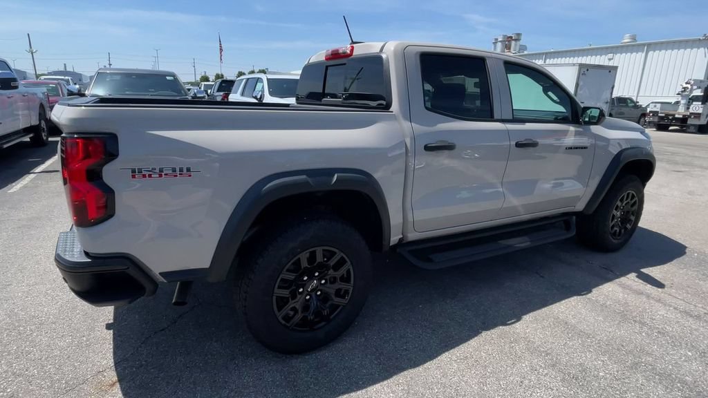 New 2026 Chevrolet Colorado Trail Boss AWD/4WD image 2