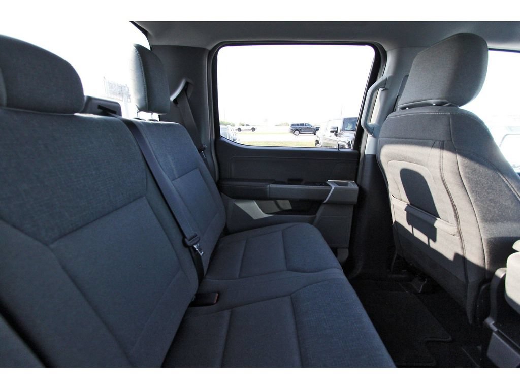 Used 2025 Ford F150 XLT w/ Equipment Group 301A Standard AWD/4WD image 13