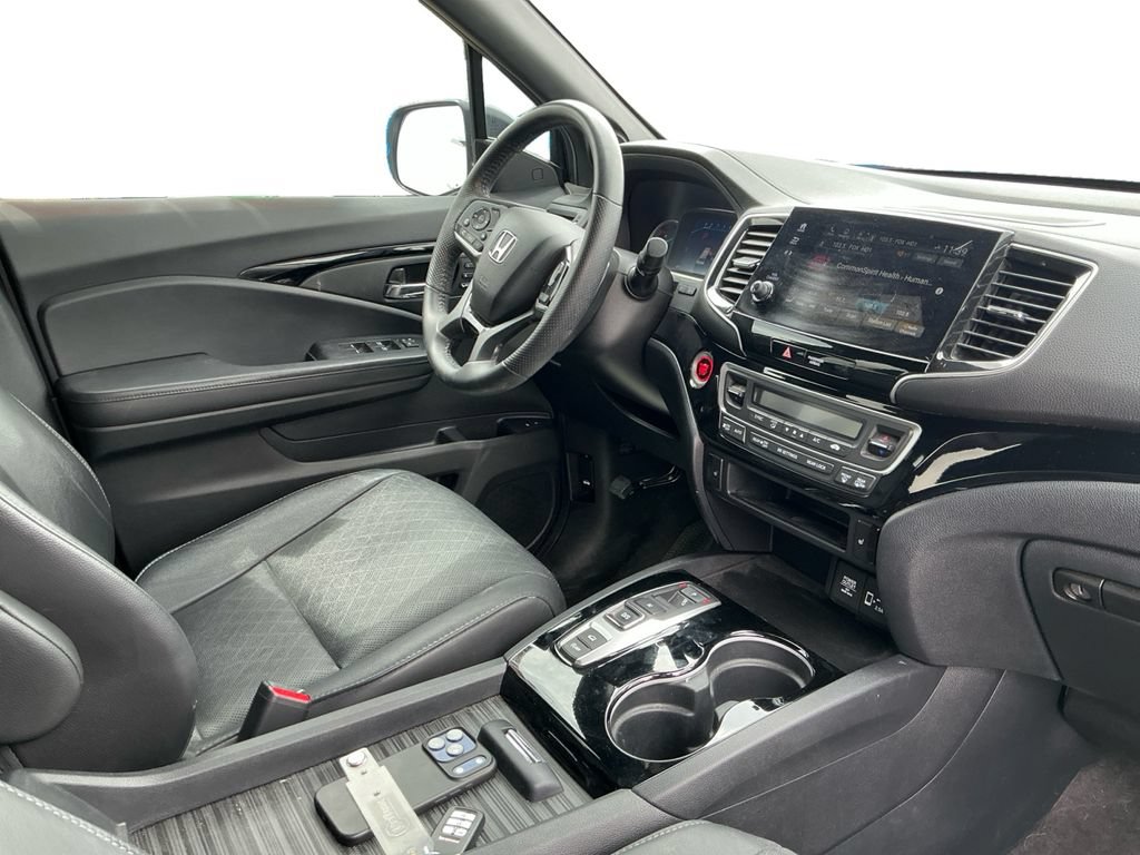 Used 2020 Honda Passport Touring image 16
