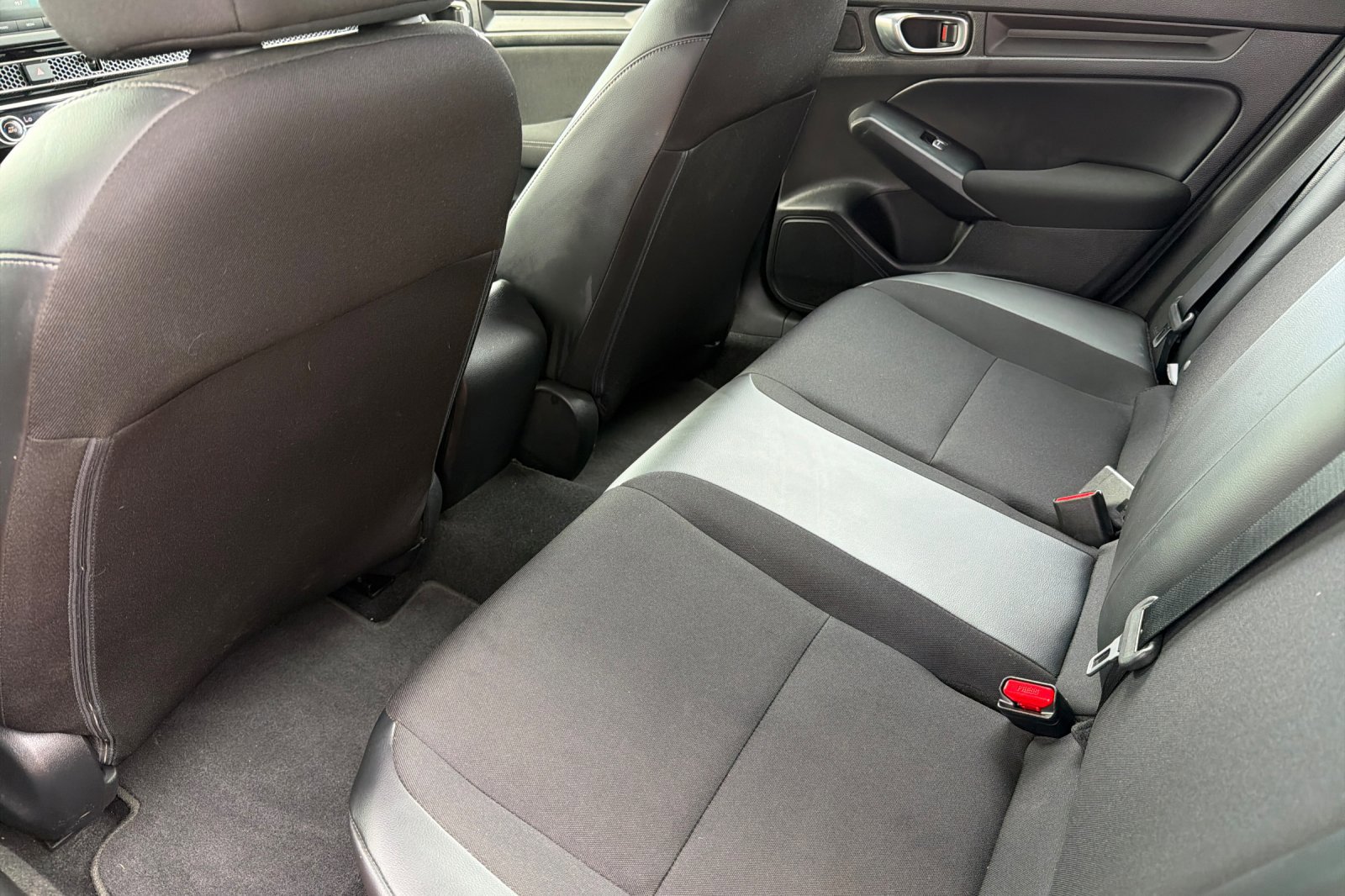 Used 2023 Honda Civic Sport image 11