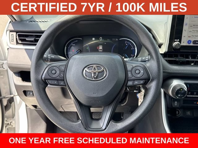 Used 2025 Toyota RAV4 LE AWD/4WD image 18