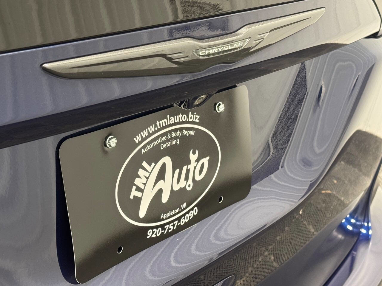 Used 2018 Chrysler Pacifica Touring-L w/ Premium Audio Group image 5