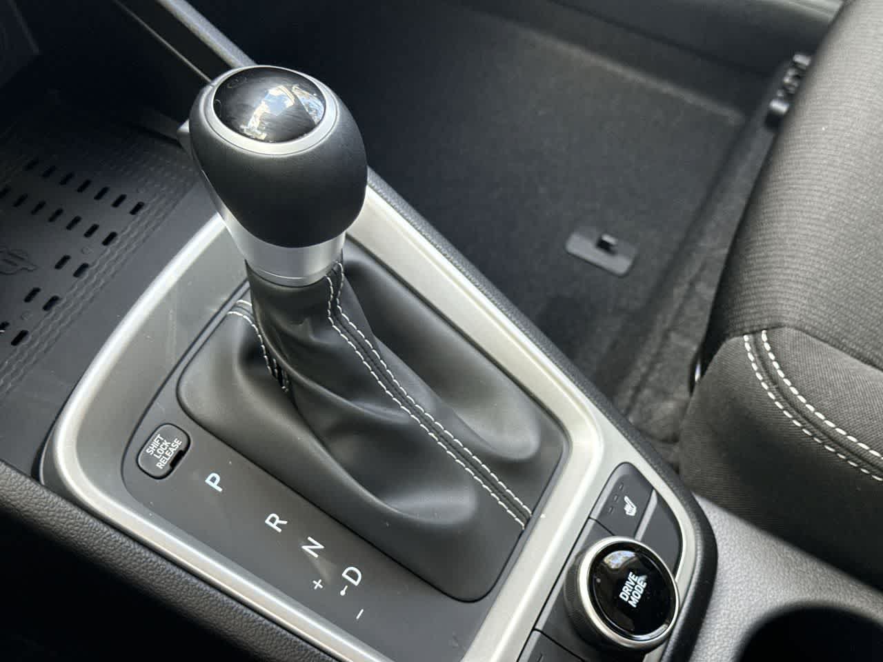 New 2026 Hyundai Venue SEL FWD image 21