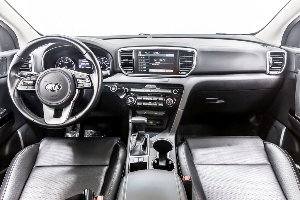 Used 2022 Kia Sportage EX image 18