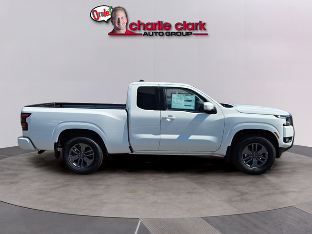 Certified 2025 Nissan Frontier SV w/ SV Convenience Package RWD image 7