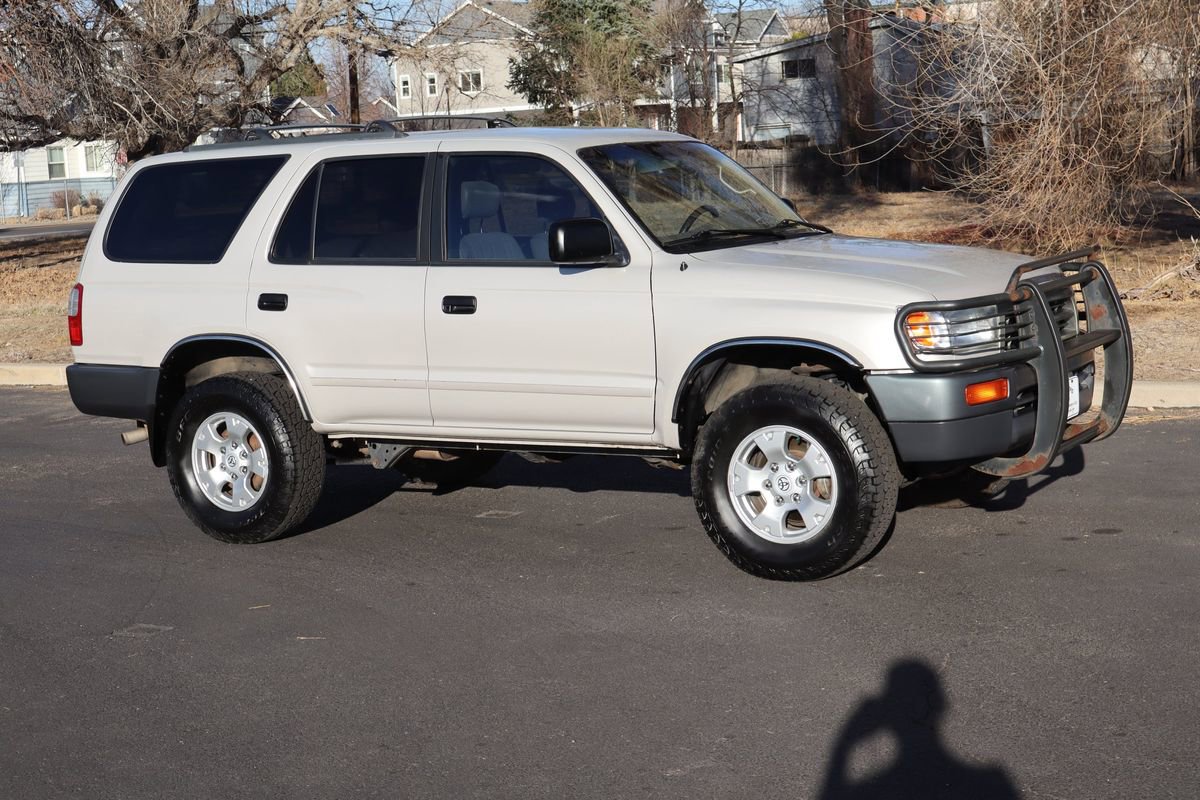 Used 1998 Toyota 4Runner 4WD image 2