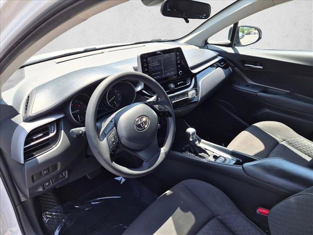 Used 2021 Toyota C-HR LE FWD image 10