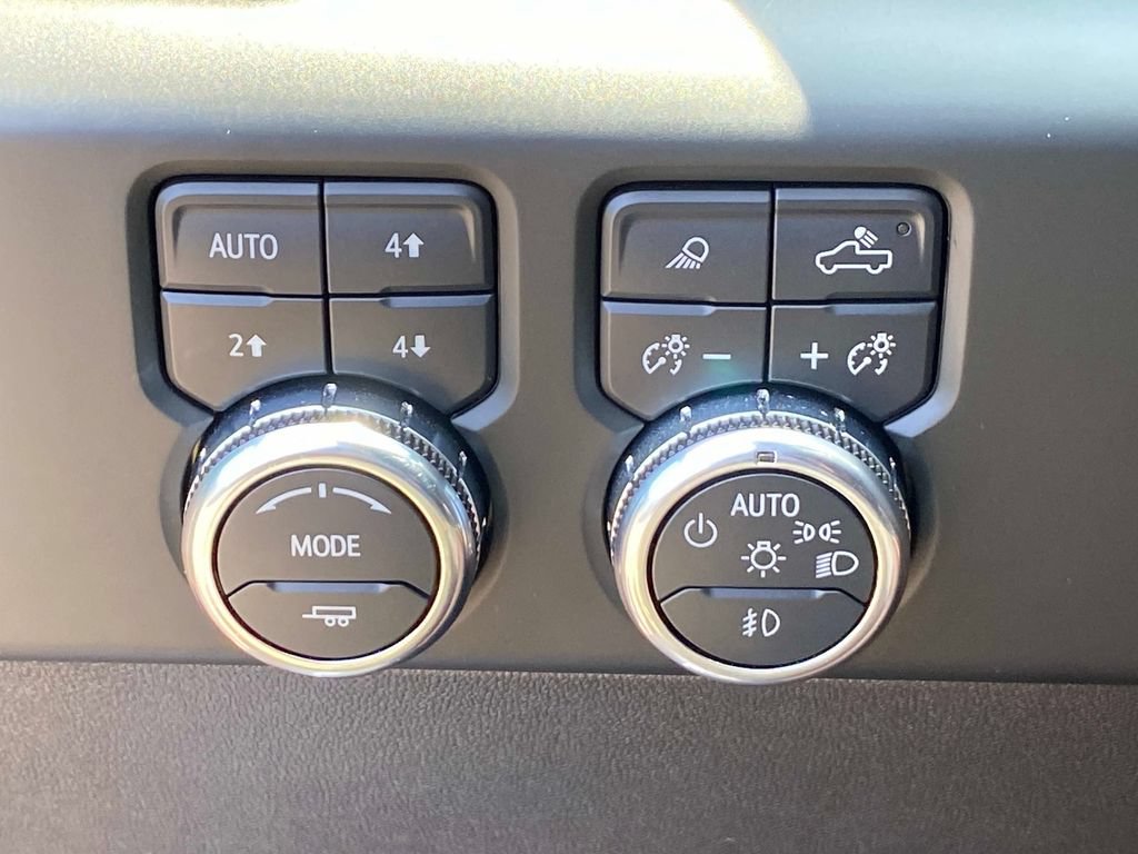 Used 2023 GMC Sierra 1500 Denali w/ Technology Package AWD/4WD image 26