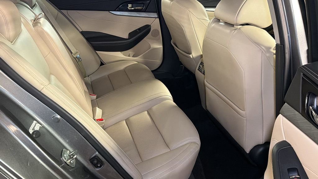 Used 2017 Nissan Maxima 3.5 SL image 11