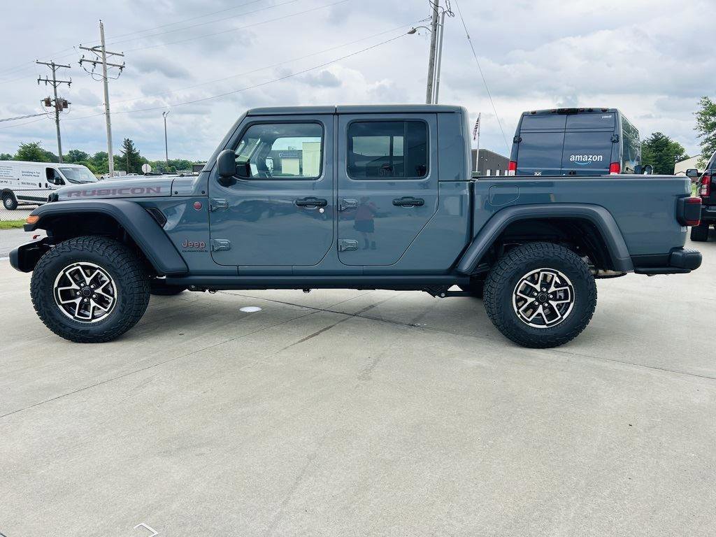 New 2025 Jeep Gladiator Rubicon image 32