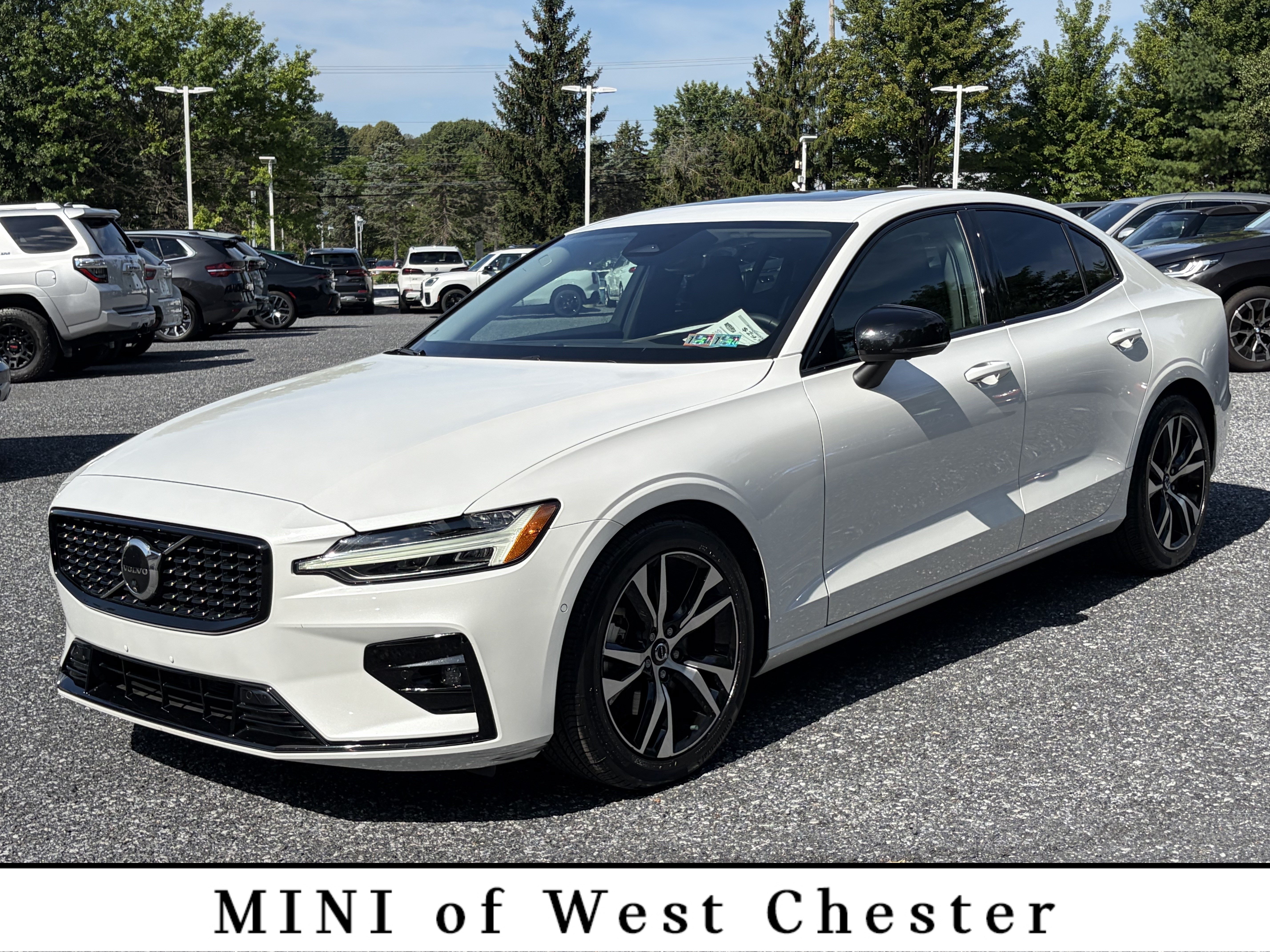 Used 2024 Volvo S60 B5 Plus AWD/4WD image 1