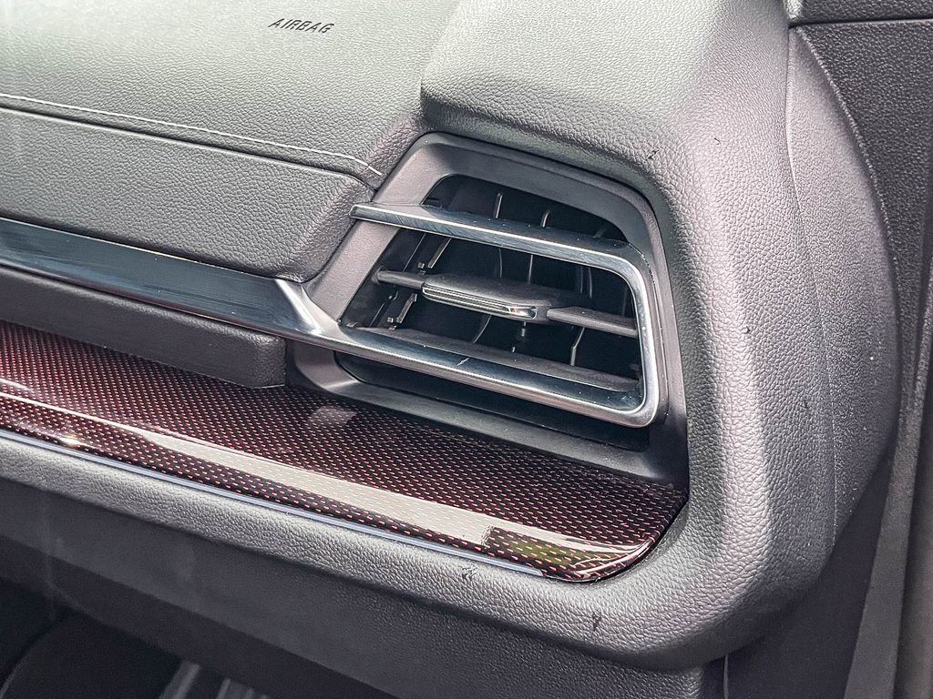 Used 2025 Chevrolet Traverse Z71 w/ Enhanced Driving Package image 37