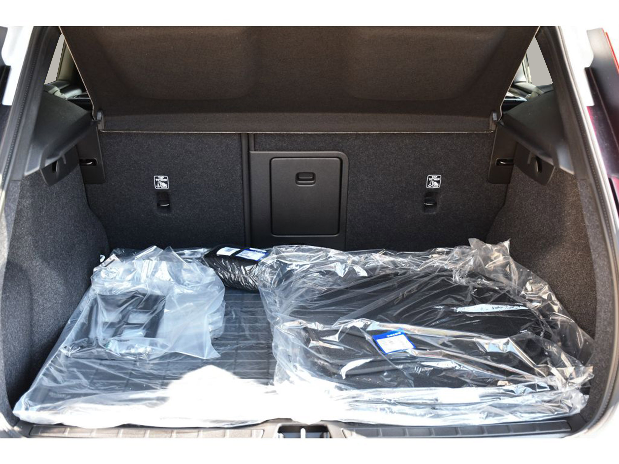Used 2026 Volvo XC40 B5 Core w/ Protection Package Premier AWD/4WD image 22