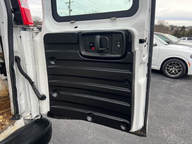 Used 2021 Chevrolet Express 2500 Extended image 21