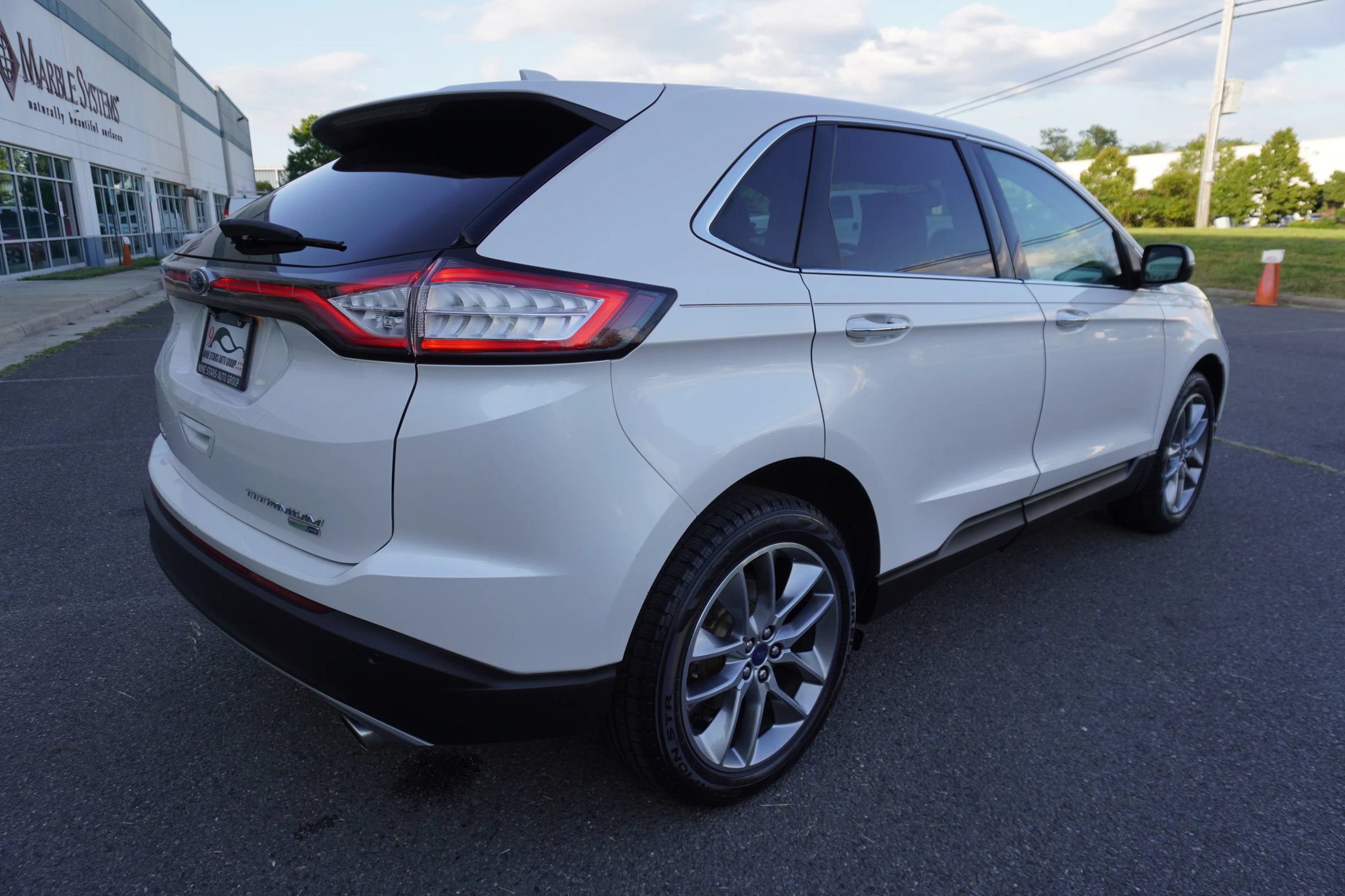 Used 2017 Ford Edge Titanium w/ Equipment Group 301A AWD/4WD image 8