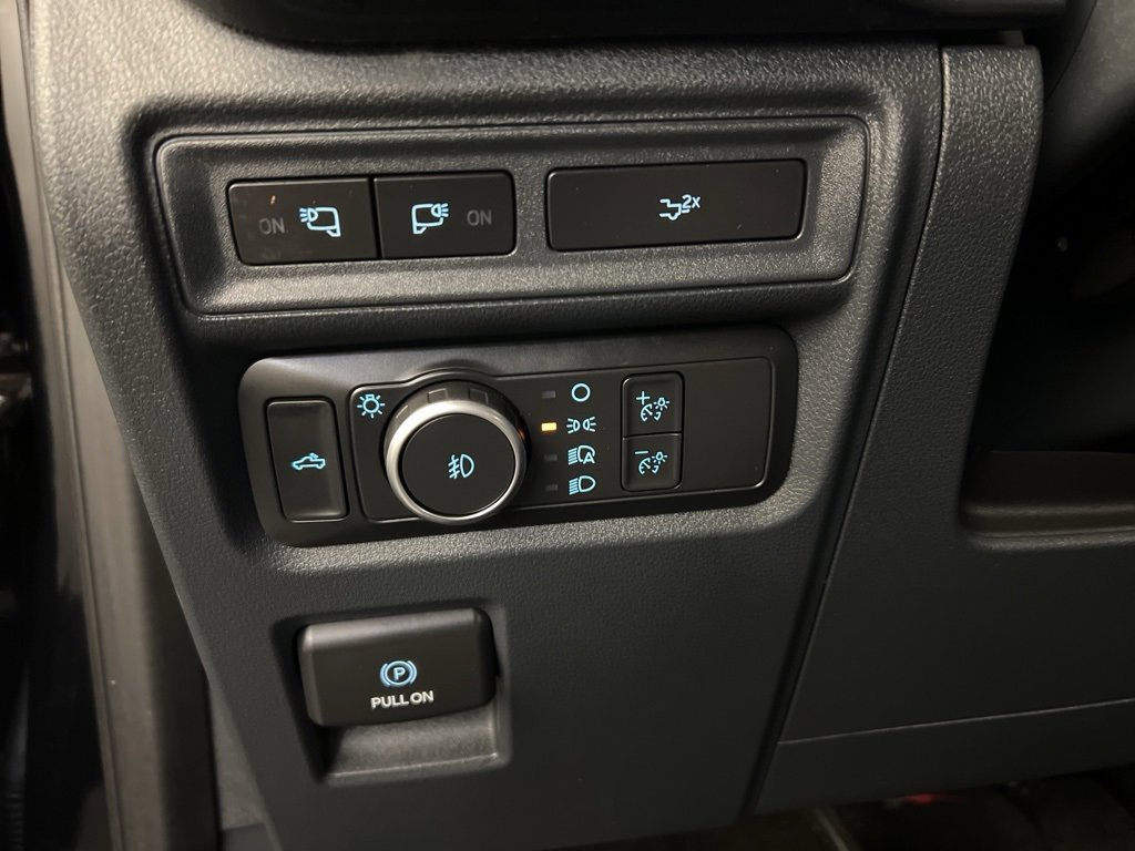 Certified 2022 Ford F150 XLT w/ Equipment Group 302A High image 25