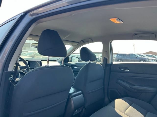 Used 2020 Nissan Altima 2.5 S FWD image 11