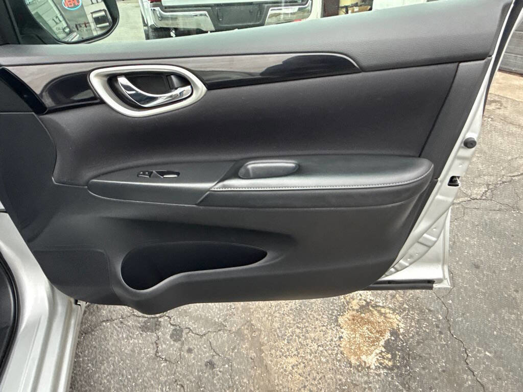 Used 2019 Nissan Sentra SV image 27