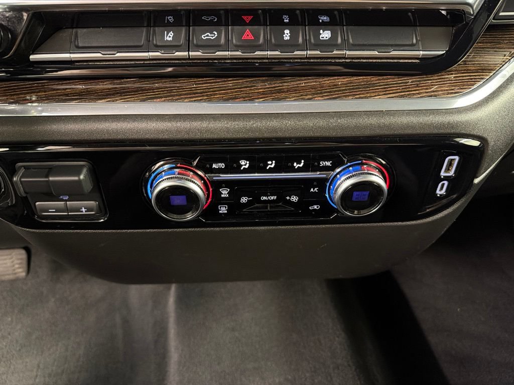 Used 2024 GMC Sierra 2500 SLE w/ SLE Convenience Package AWD/4WD image 13