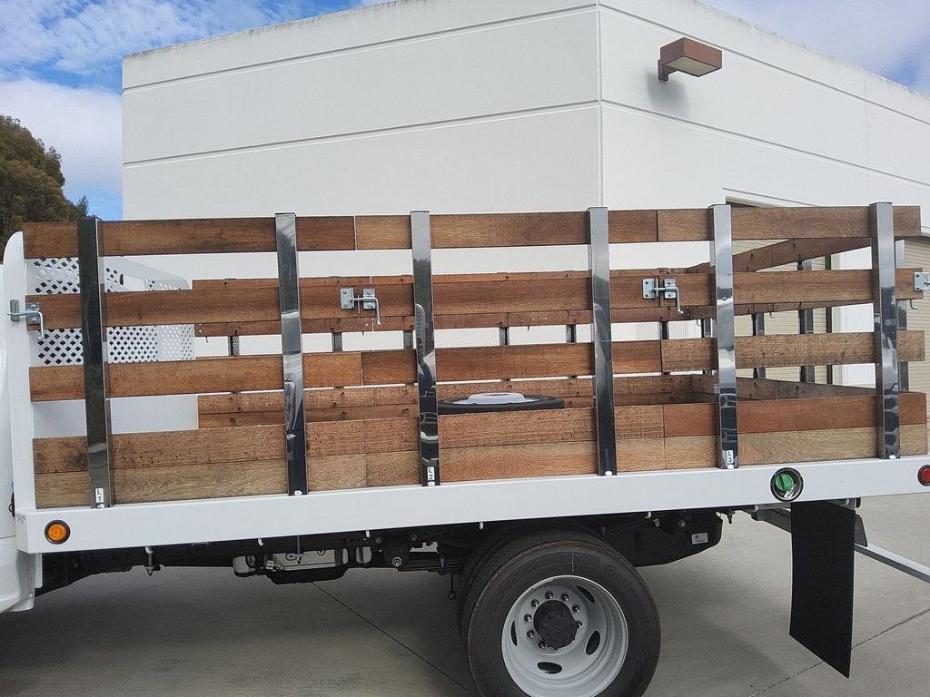 New 2026 Ford F550 4x4 Crew Cab Super Duty image 17