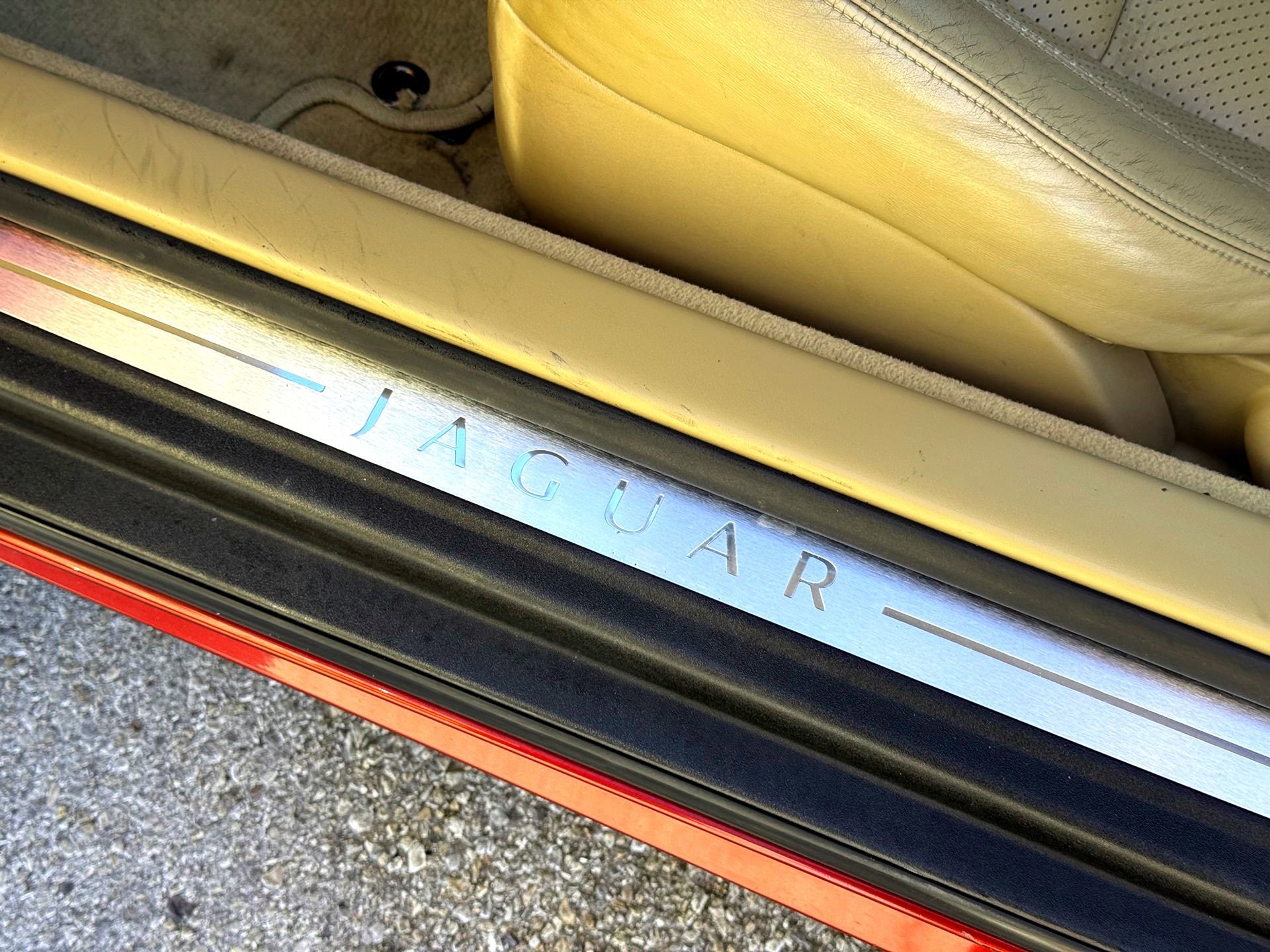 Used 2007 Jaguar XKR R image 20