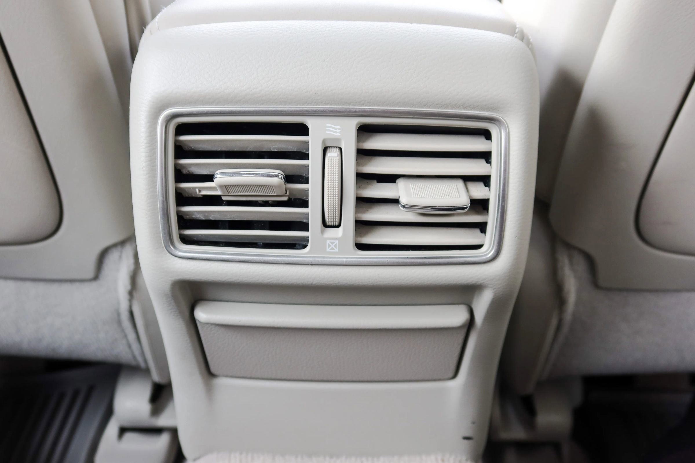 Used 2014 INFINITI Q50 Premium w/ Navigation Package image 15