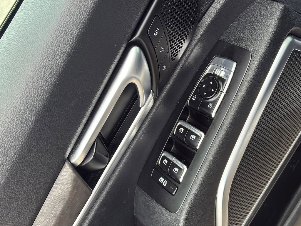 Used 2025 Kia Telluride SX Prestige X-Line image 12