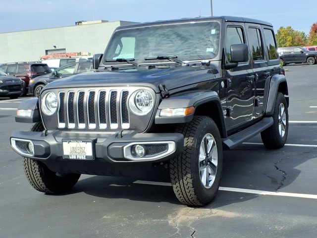 Used 2019 Jeep Wrangler Unlimited Sahara AWD/4WD image 2
