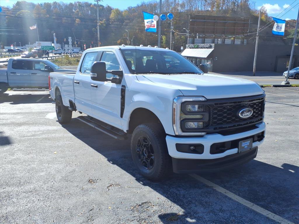 New 2026 Ford F350 4x4 Crew Cab Super Duty image 6